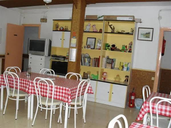 Hotel Pension Mode Lleida Kültér fotó